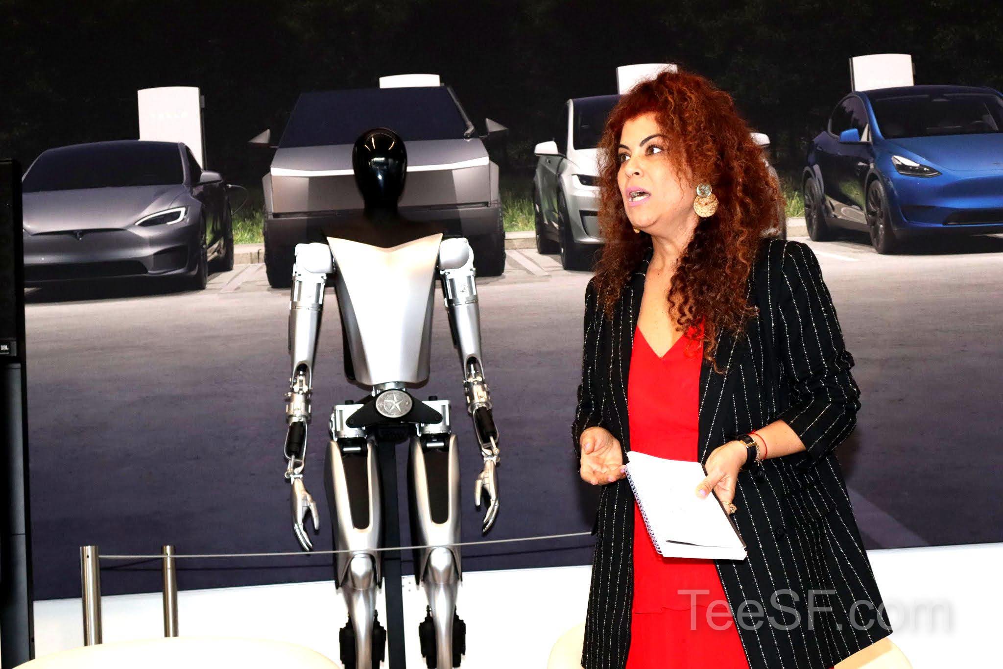 A photo from a pitch night event at Tesla in San Francisco.